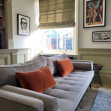 Aldwark Mews Place Apartment